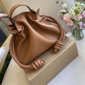 Flamenco Knot small bag in genuine caramel leather